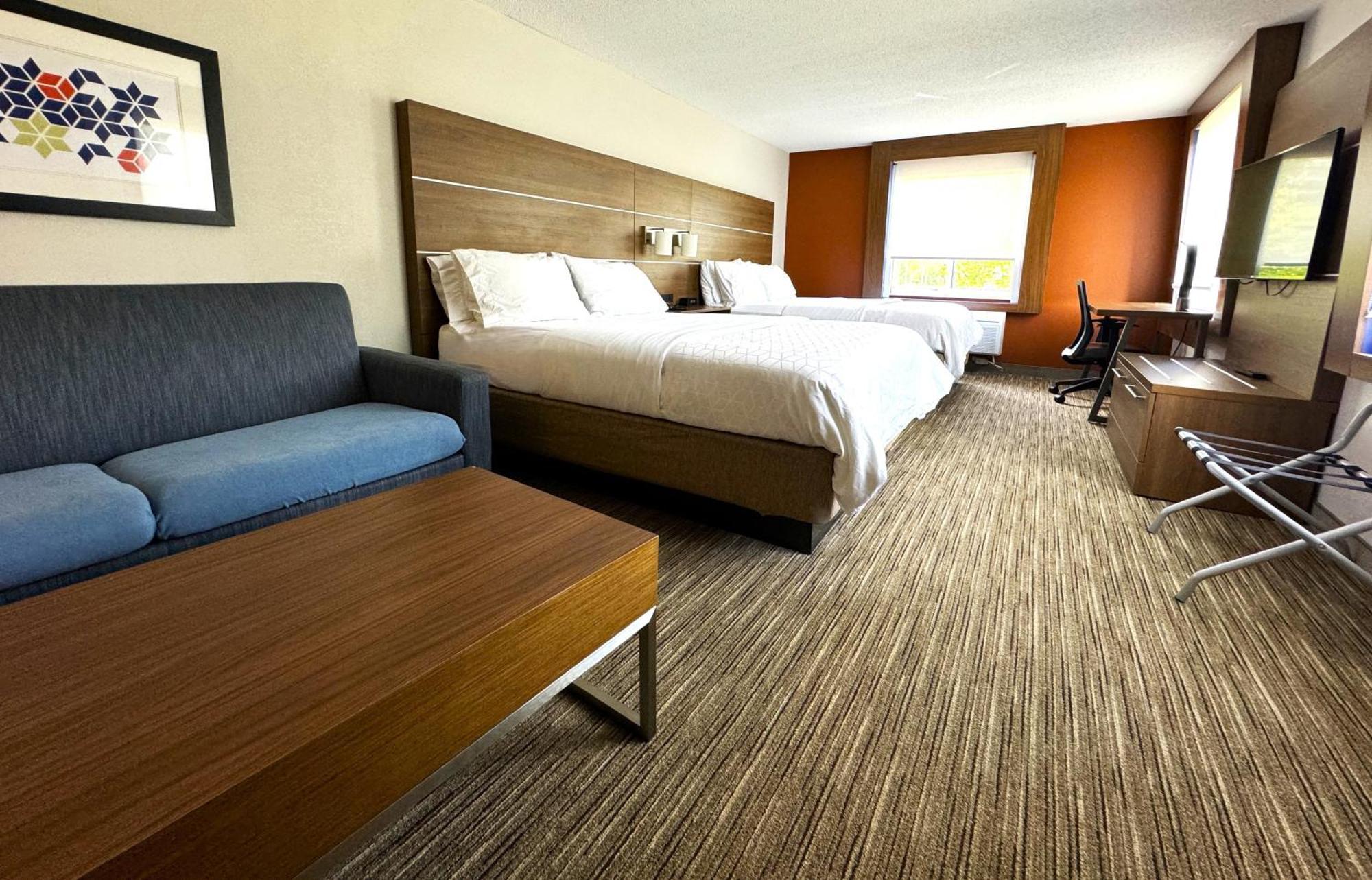 Holiday Inn Express & Suites - Lincoln East - White Mountains By Ihg Exterior foto